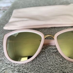 Quay/Too Faced Sunglasses